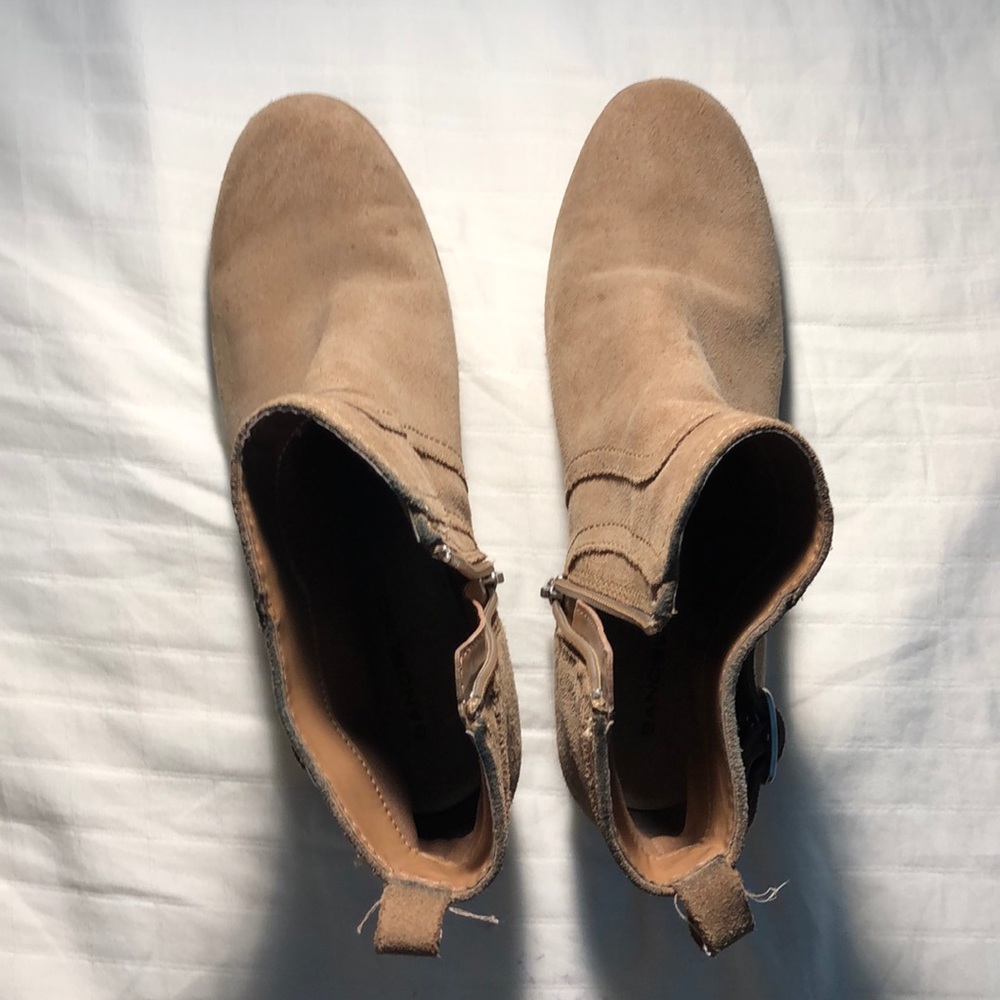 Ankle boots